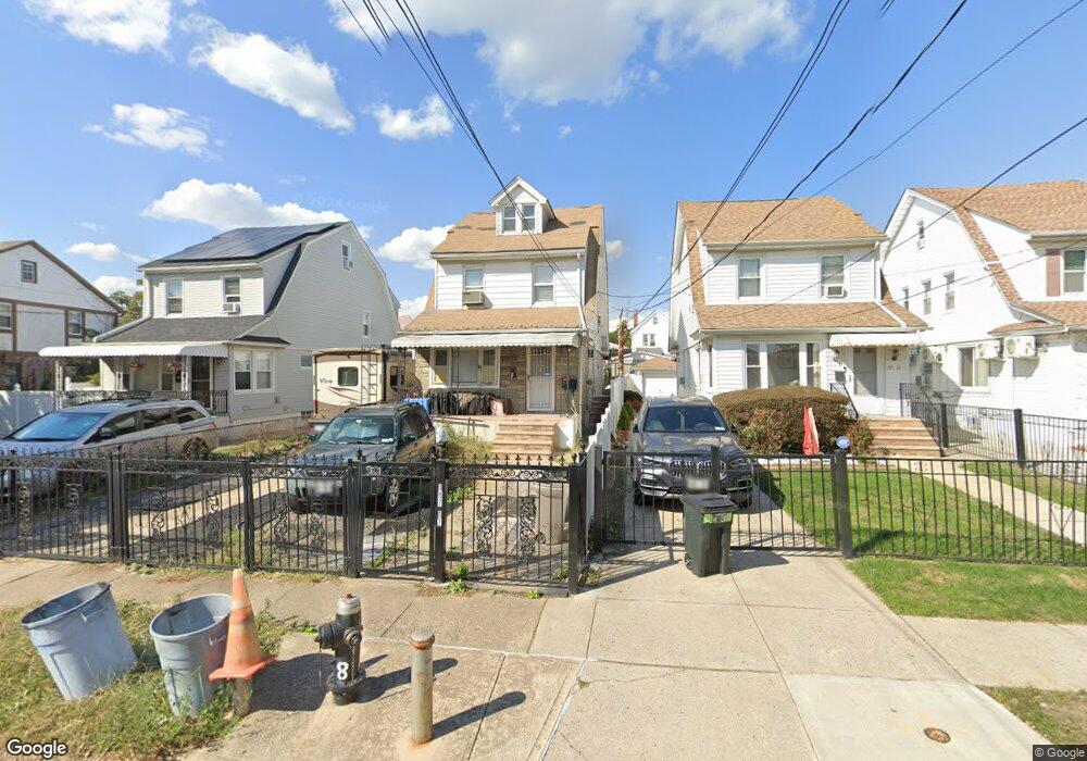 19717 89th Rd, Hollis, NY 11423 - photo 1