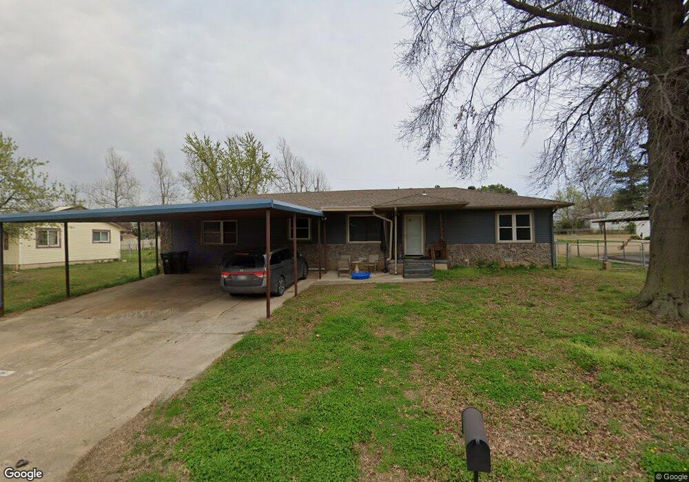 416 S Main St, McLoud, OK 74851 - photo 1