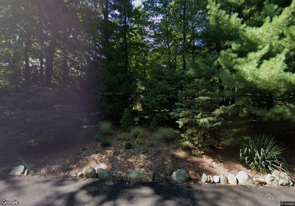 17 Mohegan Trail, Saddle River, NJ 07458 - photo 1