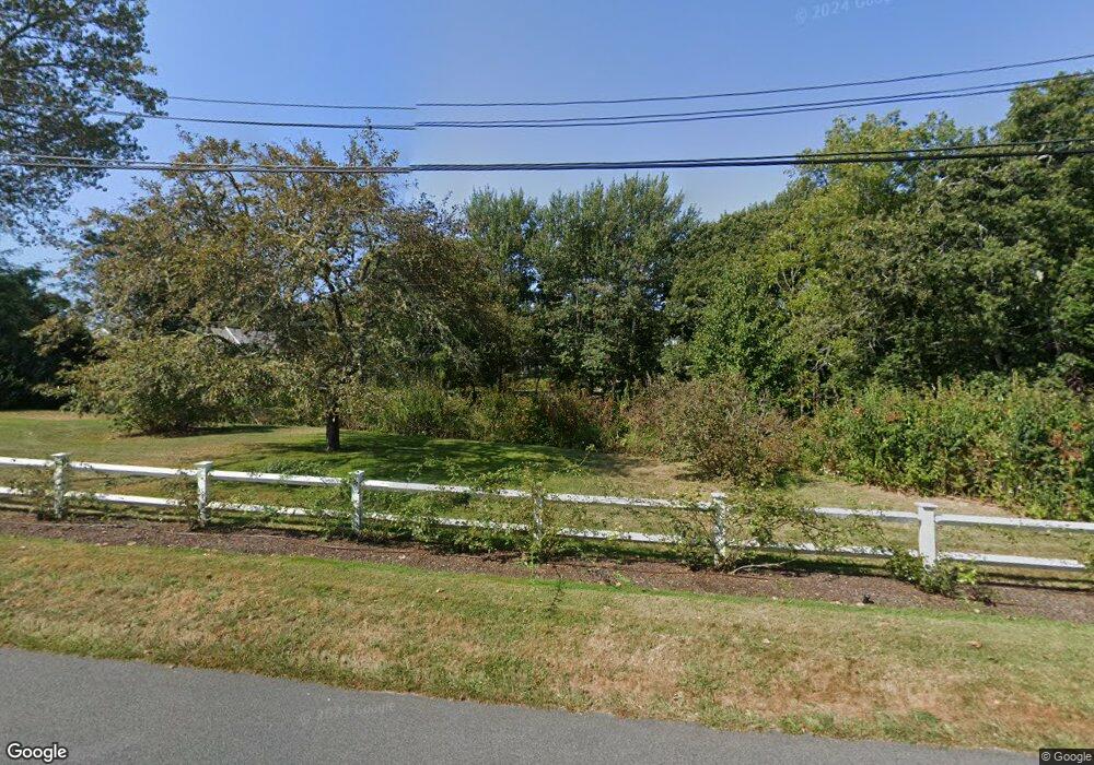 52 Ocean View Ave, Cotuit, MA 02635 - photo 1