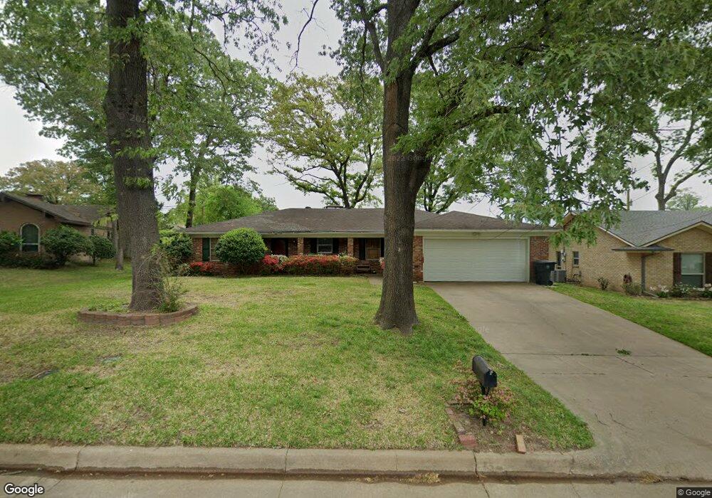 8306 Oxford Dr, Tyler, TX 75703 - photo 1