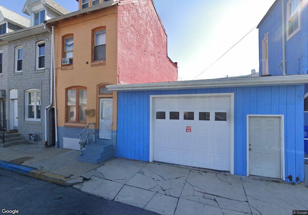 1111 Moss St, Reading, PA 19604 - photo 1