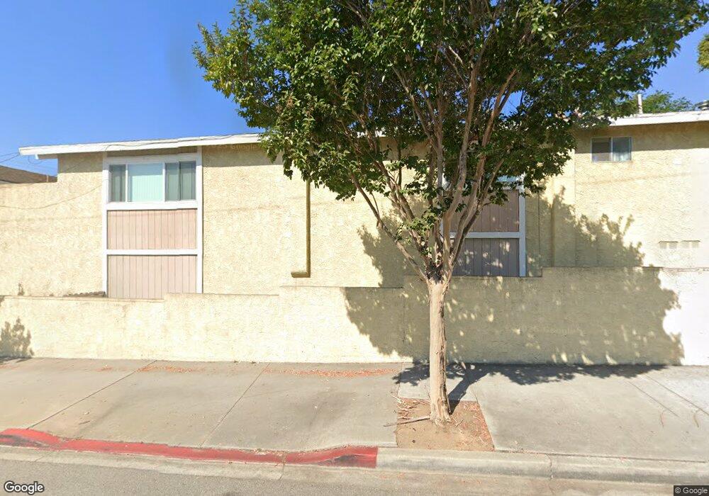 2707 Carnegie Ln unit 3, Redondo Beach, CA 90278 - photo 1