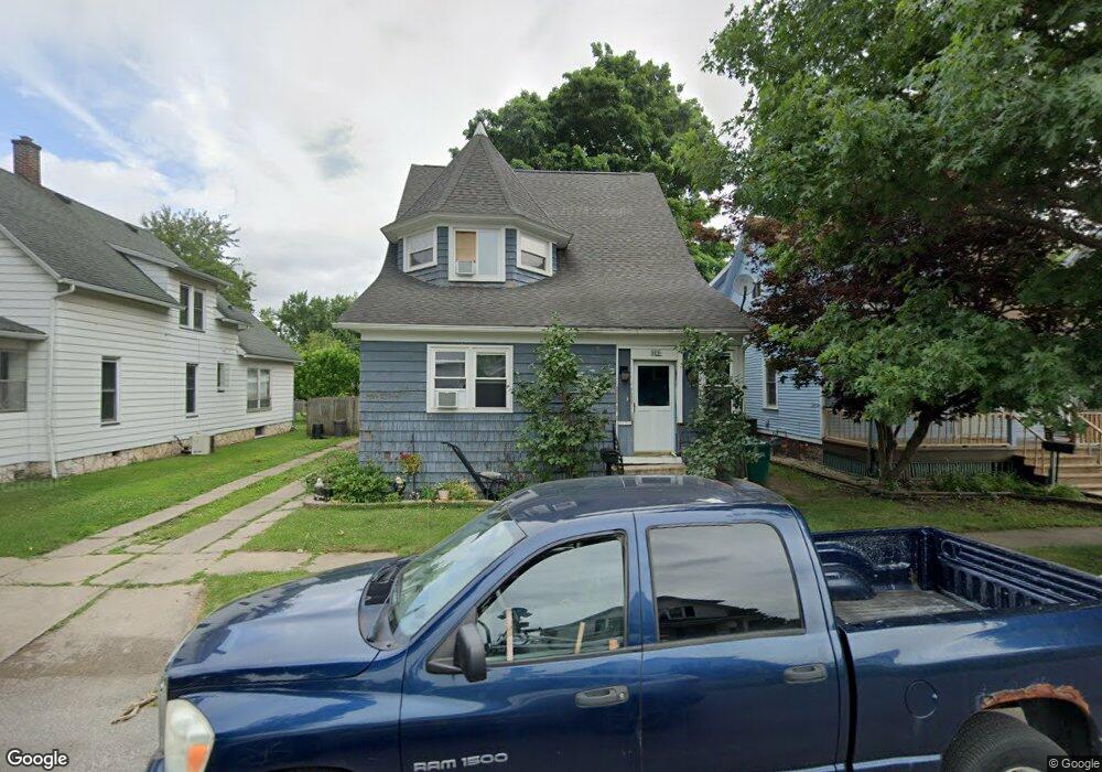 315 E Maple Ave, La Porte, IN 46350 - photo 1