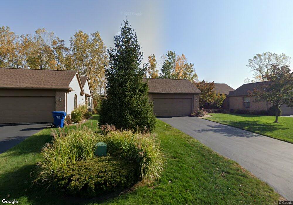 4881 Lone Oak Ct unit 2, Ann Arbor, MI 48108 - photo 1