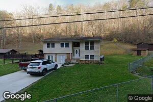 759 Solomon Rd, Whitesburg, KY 41858