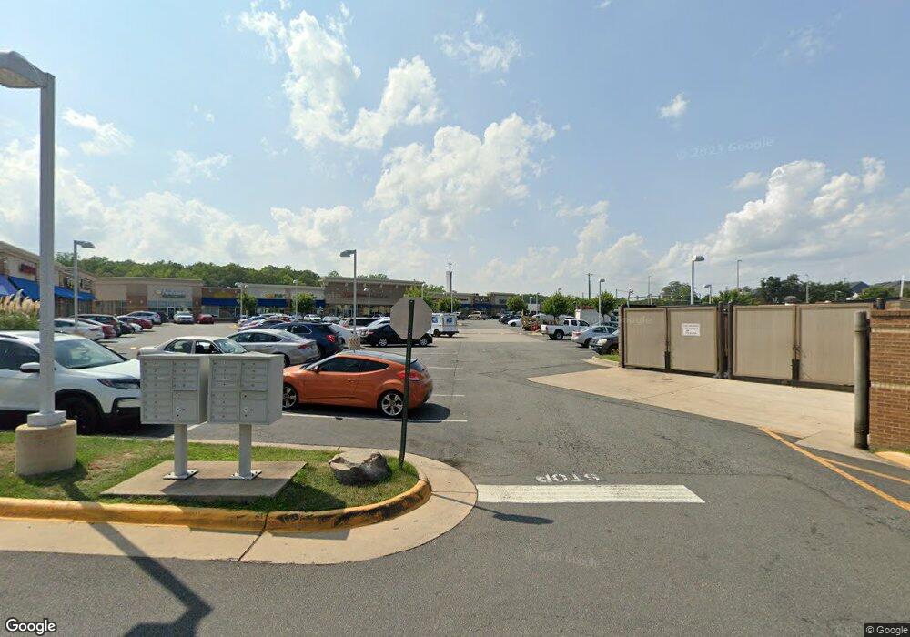 3900 Fettler Park Dr, Dumfries, VA 22025 - photo 1