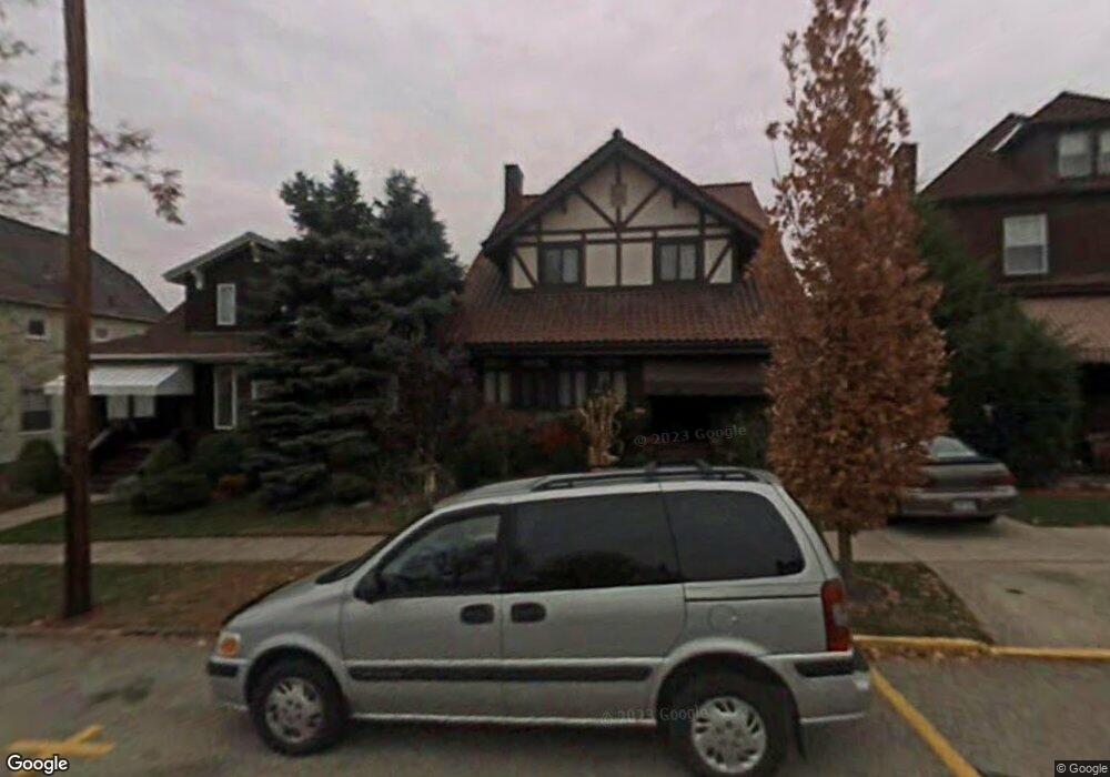 115 E Adams Ave, Vandergrift, PA 15690 - photo 1