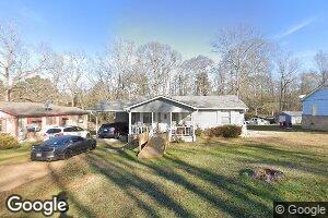 115 West St, Hazlehurst, MS 39083