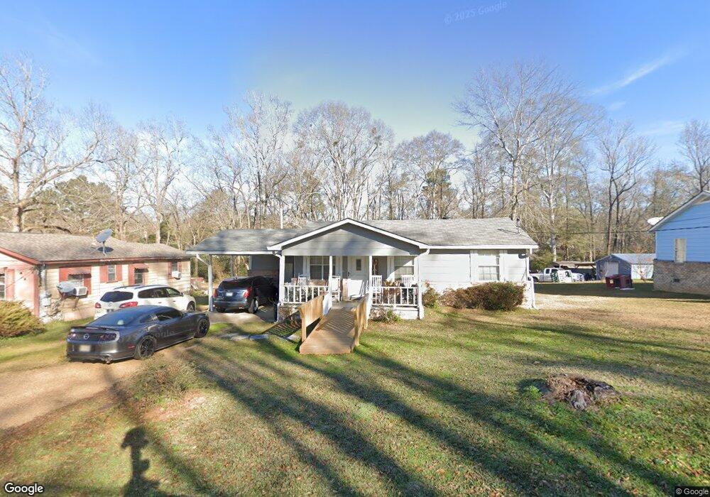 115 West St, Hazlehurst, MS 39083 - photo 1