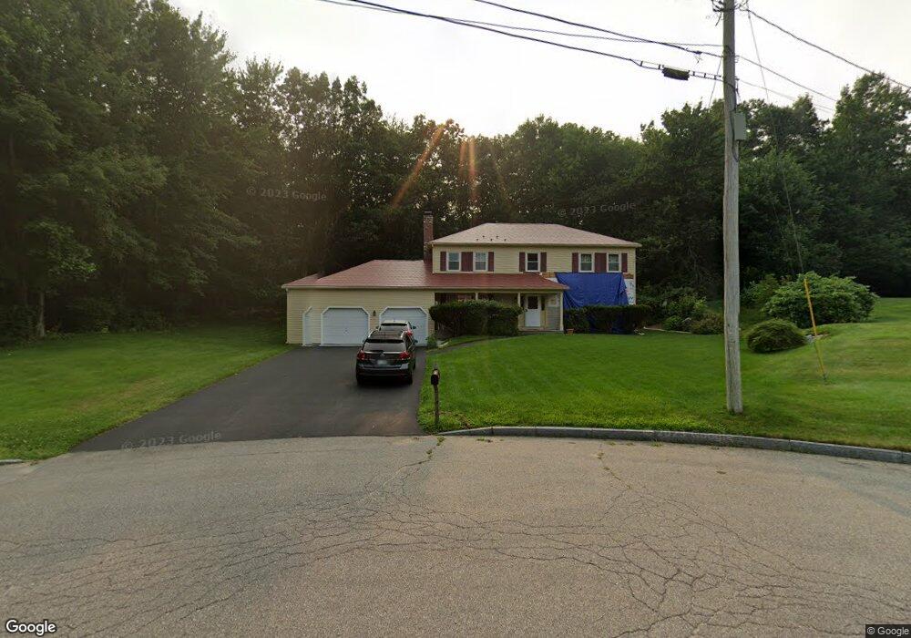 86 Danforth Cir, Manchester, NH 03104 - photo 1