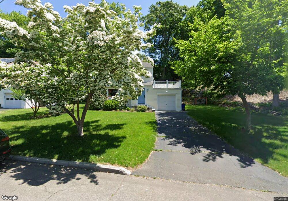 40 Benedict Ave, Fairfield, CT 06825 - photo 1