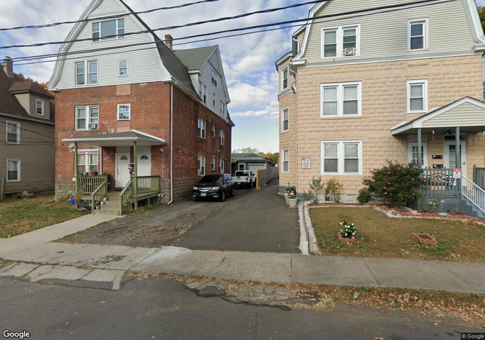 31 Wakefield Ct unit 1, New Britain, CT 06053 - photo 1