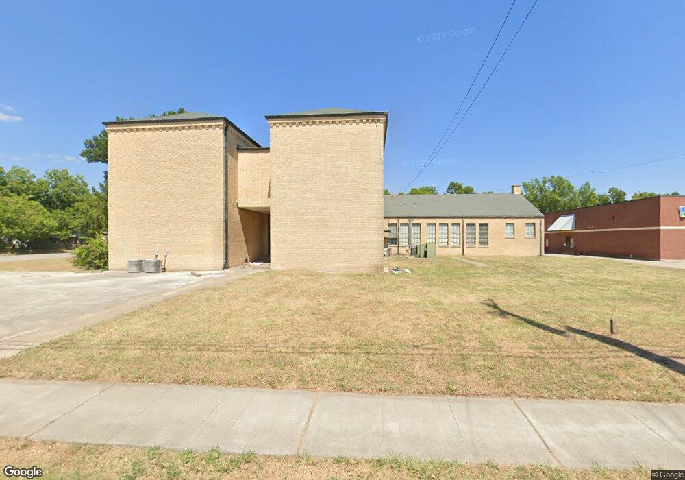 900 N Grand Ave, Gainesville, TX 76240 - photo 1