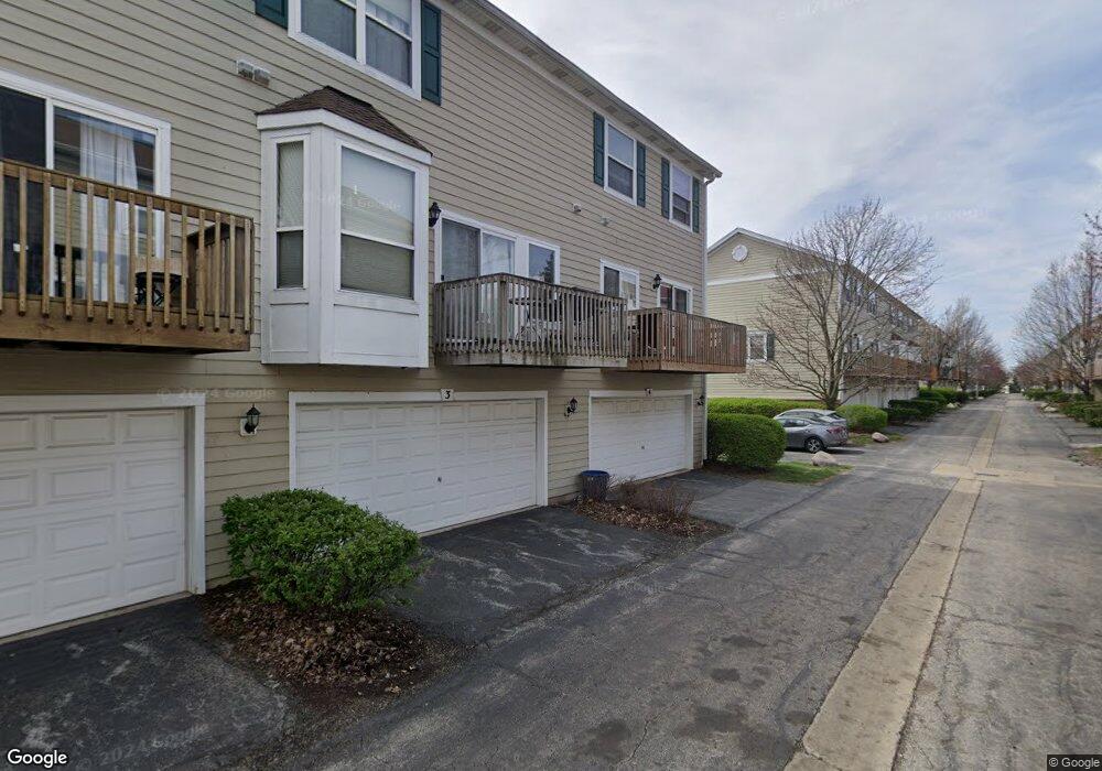 2420 Courtyard Cir unit 4, Aurora, IL 60506 - photo 1