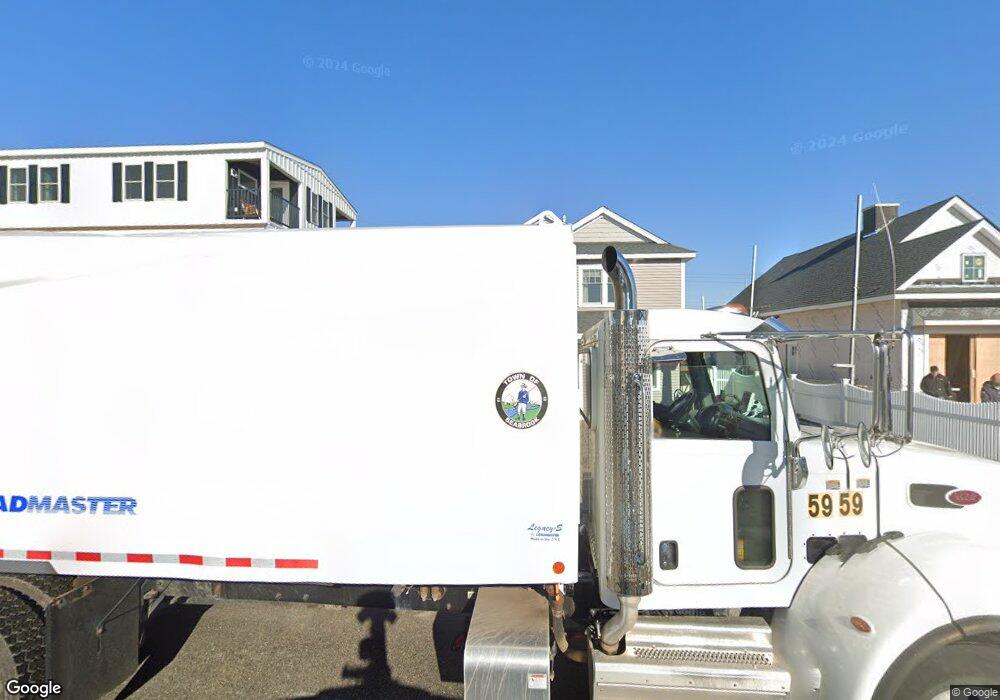 523 Manchester St, Seabrook, NH 03874 - photo 1