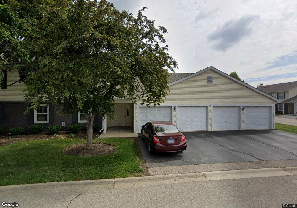 652 Mallard Ct unit 1, Bartlett, IL 60103 - photo 1