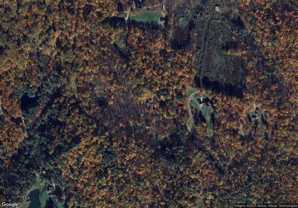 486 Benedict Rd, Pownal, VT 05261 - photo 1