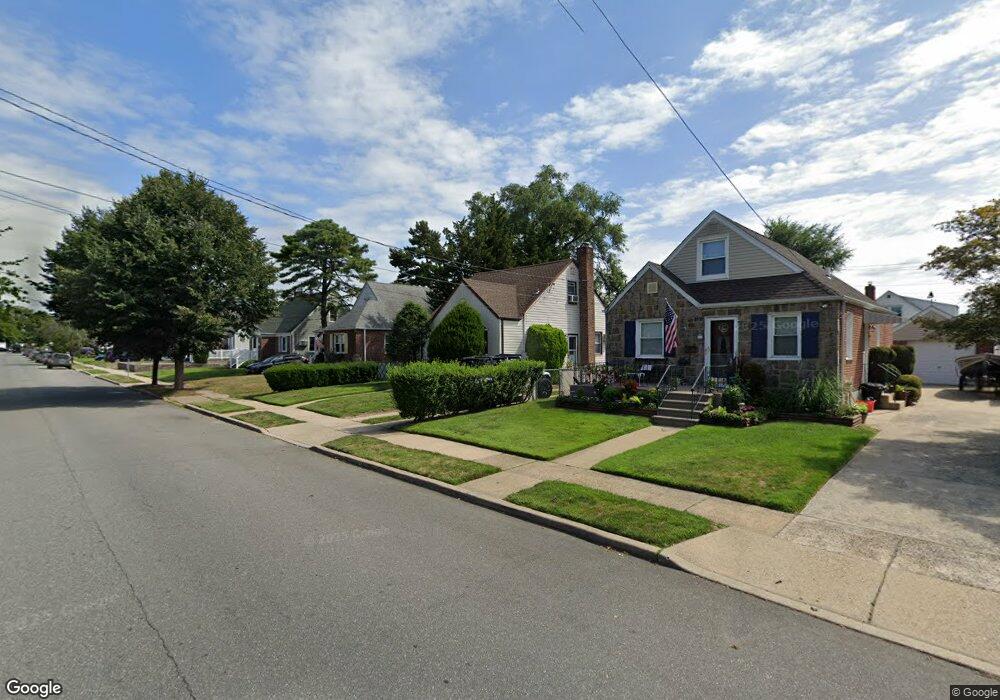 59 Ribbon St, Franklin Square, NY 11010 - photo 1