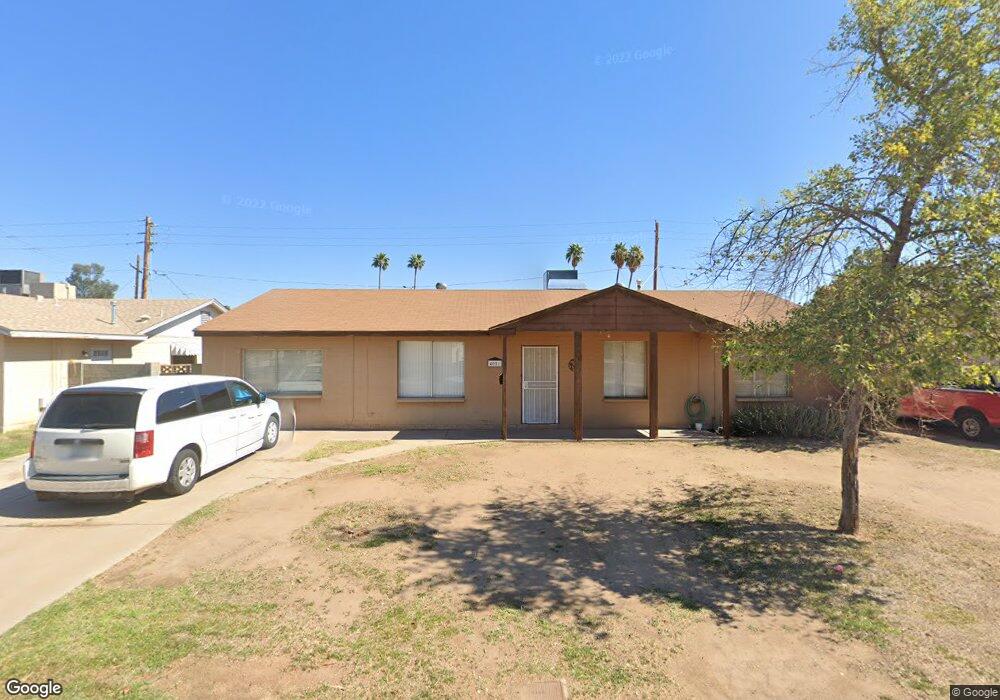 4051 N 79th Dr, Phoenix, AZ 85033 - photo 1