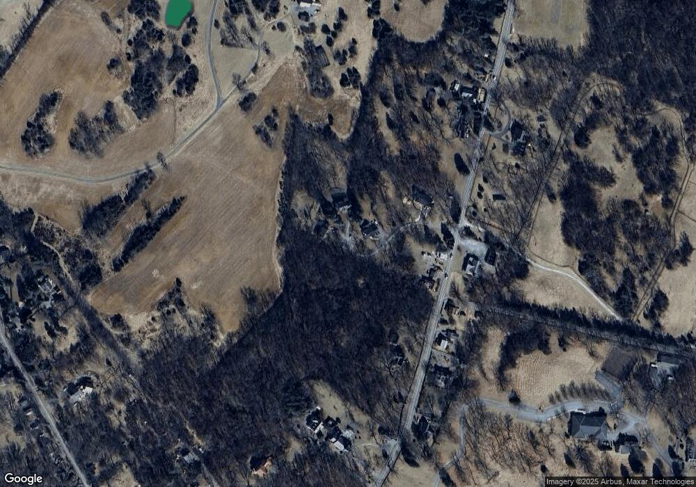 110 Colonial Ln, Boyce, VA 22620 - photo 1