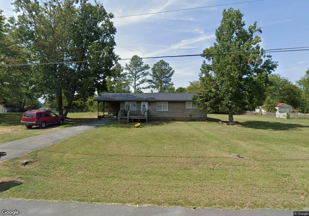 142 Ruben Dr NE, Calhoun, GA 30701 - photo 1