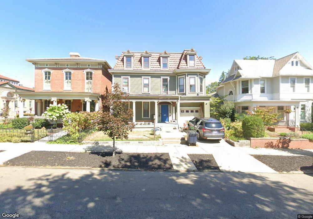 207 E Wheeling St unit SFM, Lancaster, OH 43130 - photo 1