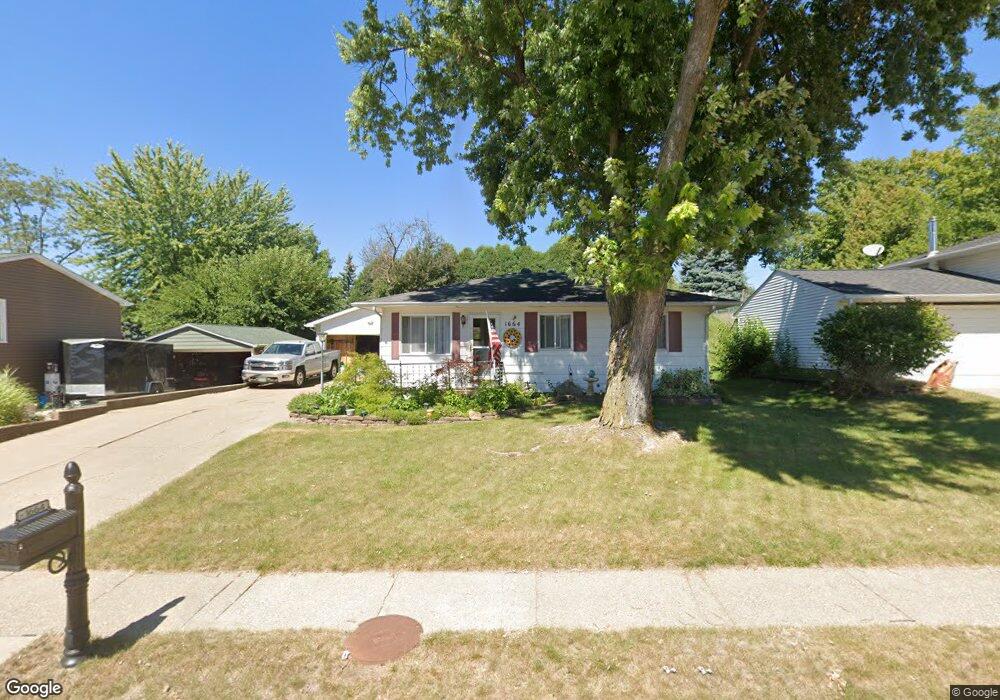 1664 W 49th St, Davenport, IA 52806 - photo 1