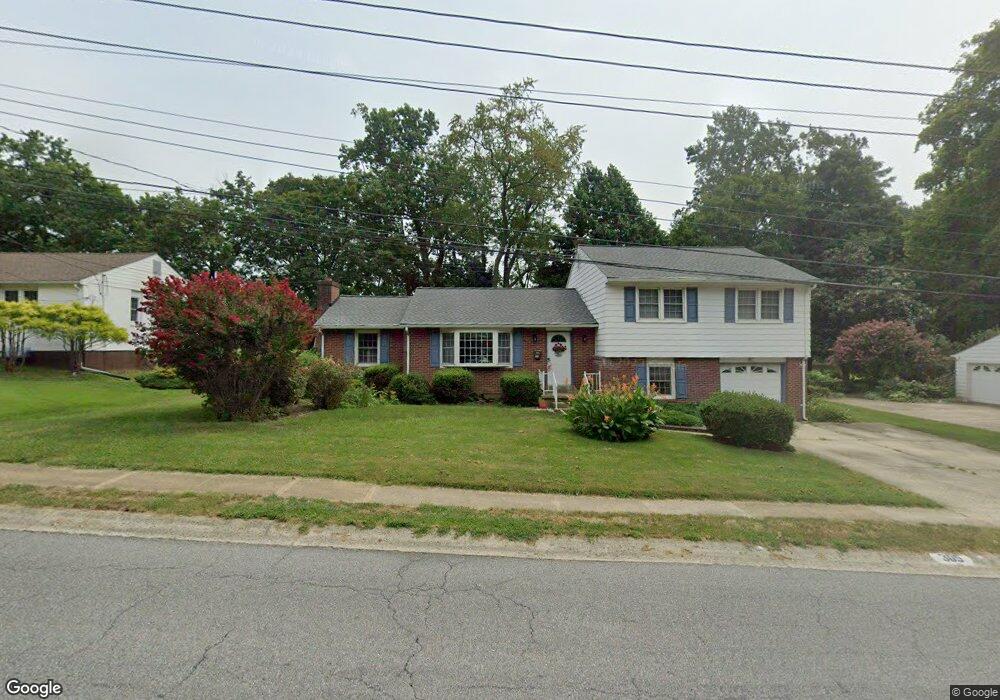 305 Country Club Dr, Newark, DE 19711 - photo 1