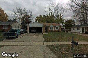 4015 Thackin Dr, Lansing, MI 48911