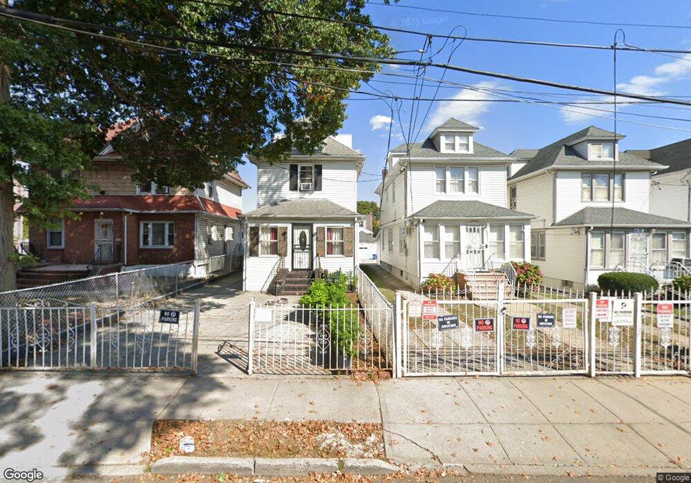 8821 197th St, Hollis, NY 11423 - photo 1