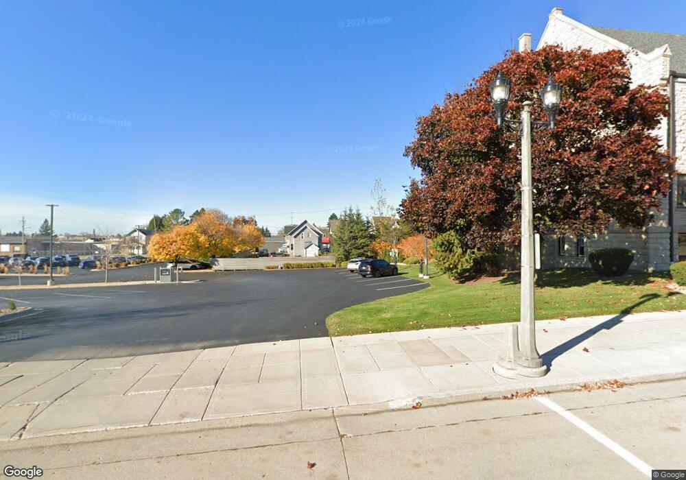 427 N 9th St, Manitowoc, WI 54220 - photo 1