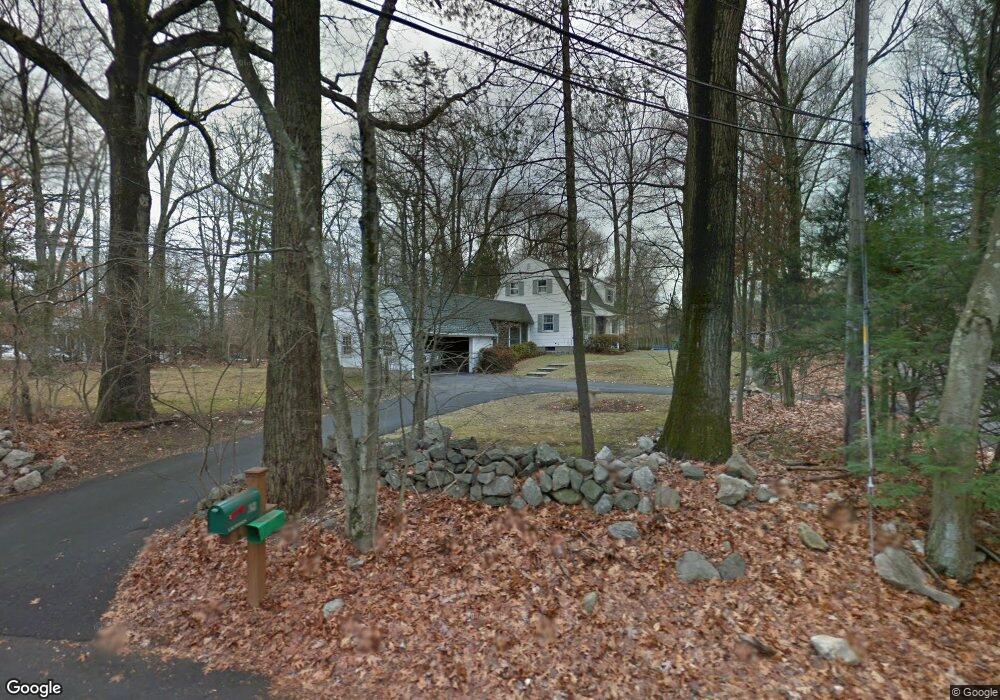 32 Barton Ln, Cos Cob, CT 06807 - photo 1