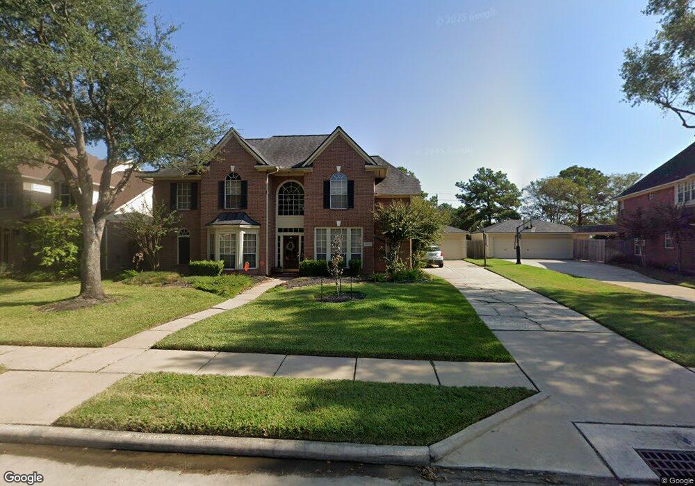 16823 Laguna Springs Dr, Houston, TX 77095 - photo 1