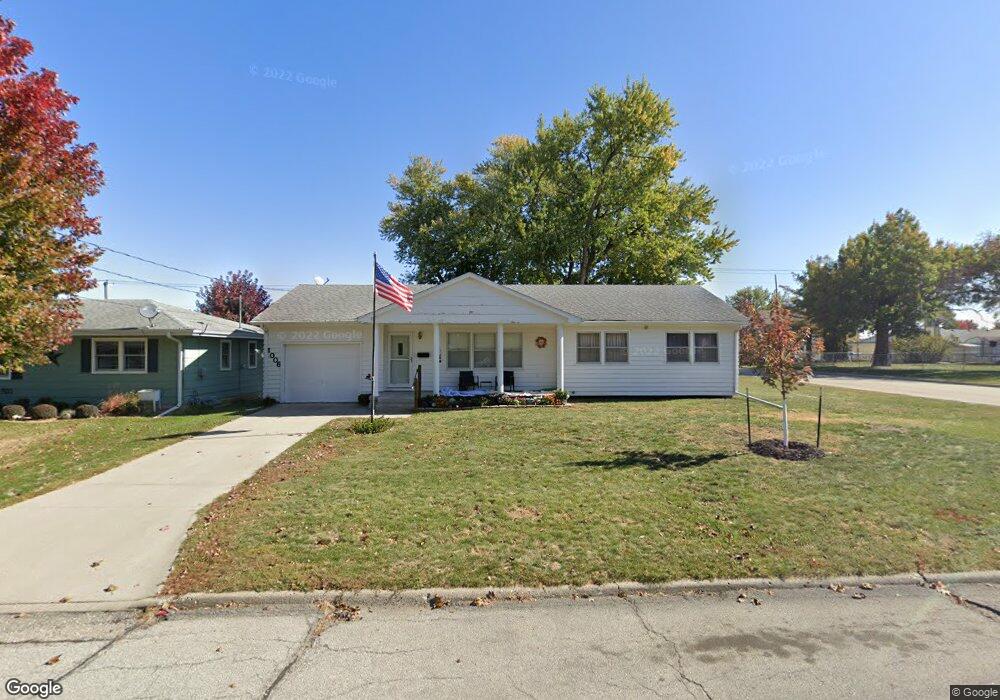 1006 E 15th St S, Newton, IA 50208 - photo 1