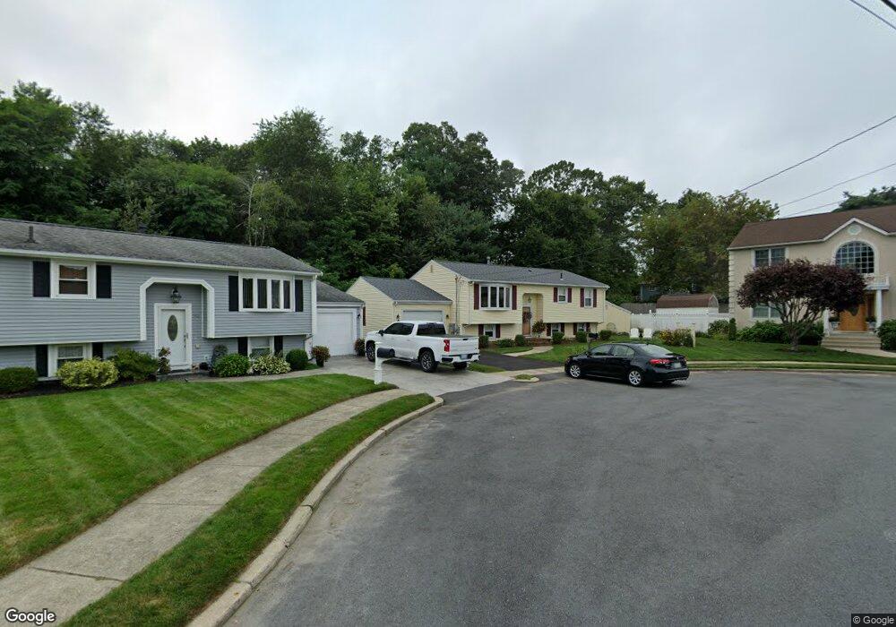 14 Julie Ann Cir, Riverside, RI 02915 - photo 1