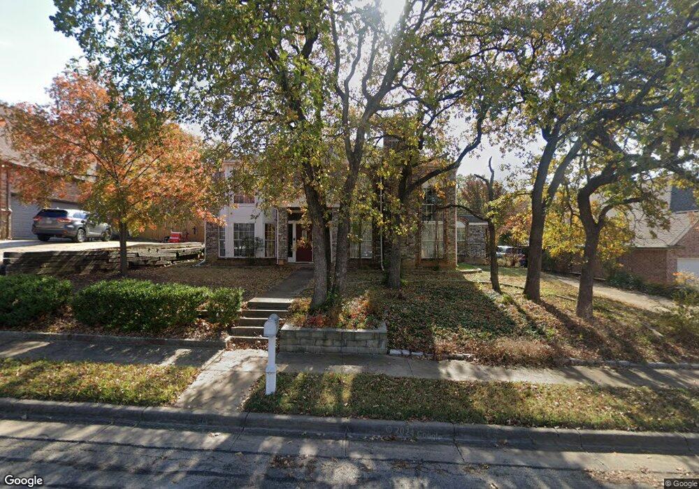 1520 Donna Ln, Bedford, TX 76022 - photo 1