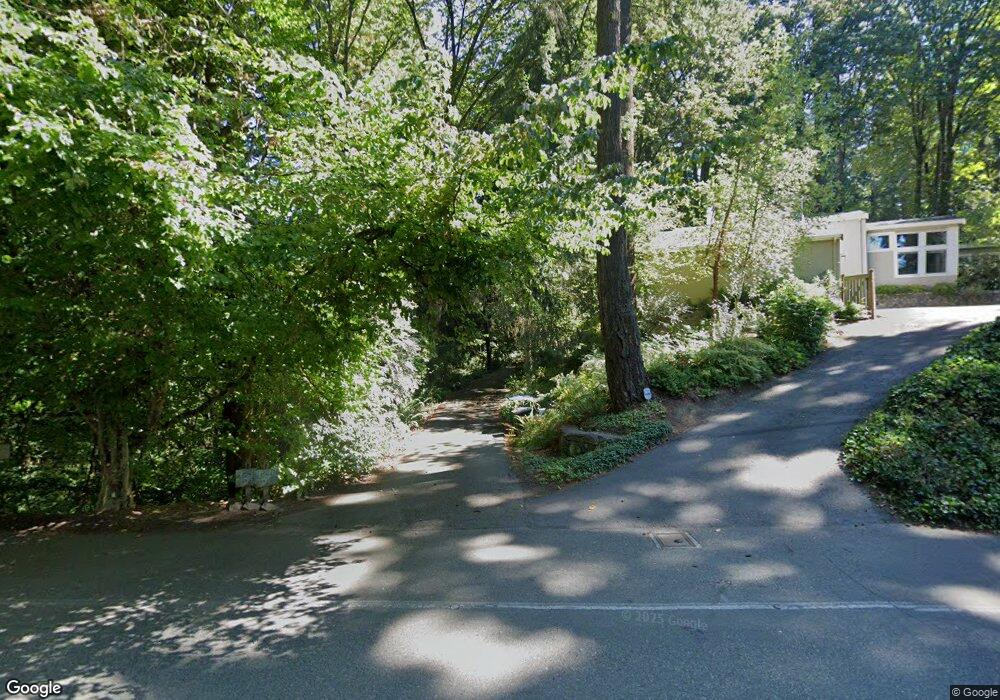 4240 W Mercer Way, Mercer Island, WA 98040 - photo 1