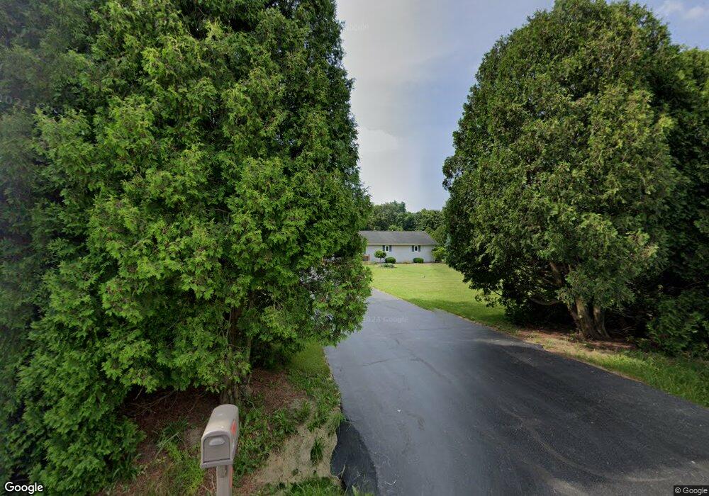 142 W 950 S, Kouts, IN 46347 - photo 1