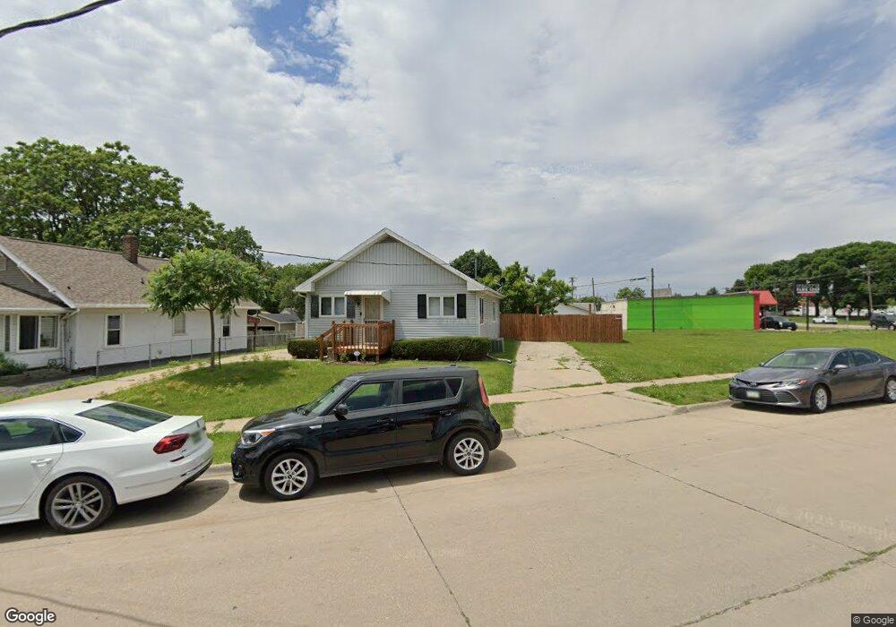 916 E 25th St, Des Moines, IA 50317 - photo 1