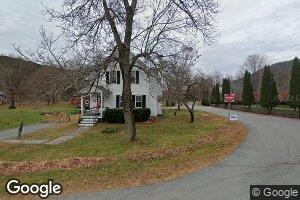66 Pleasant St, Grafton, VT 05146