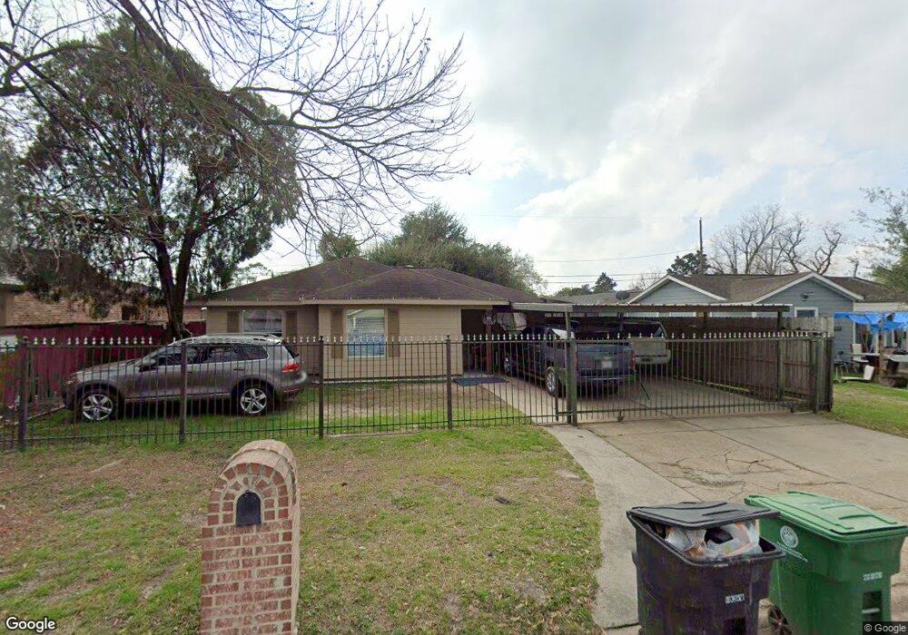 3008 Fleetwood St, Houston, TX 77093 - photo 1