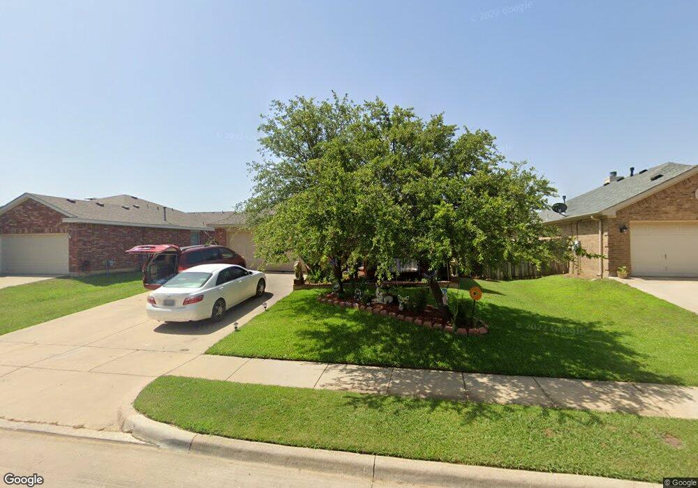 2712 Weslayan Dr, Denton, TX 76210 - photo 1