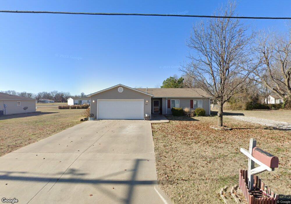 1315 S 25th St, Parsons, KS 67357 - photo 1