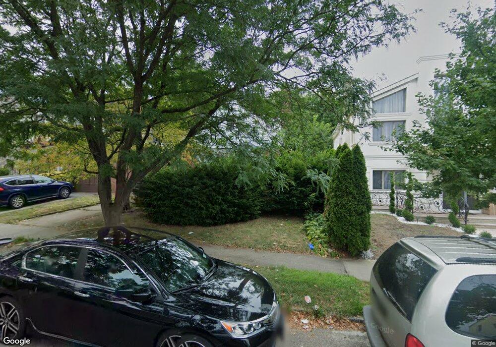 18556 80th Rd, Jamaica, NY 11432 - photo 1