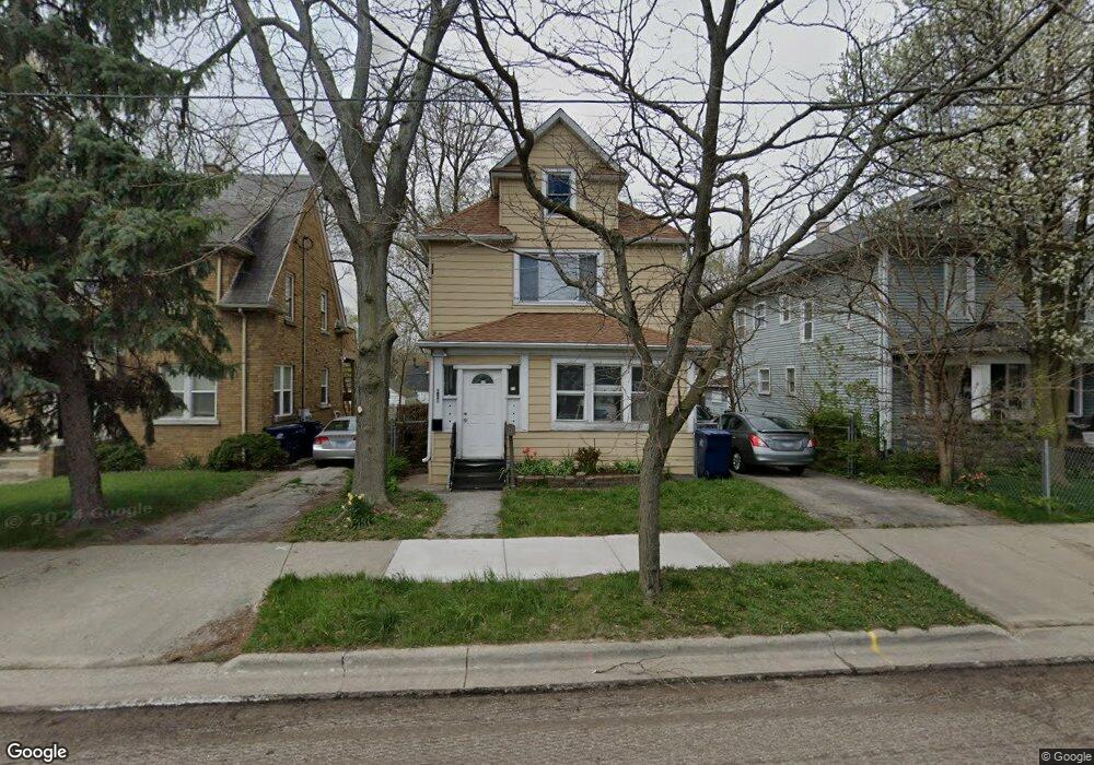 628 N Butrick St, Waukegan, IL 60085 - photo 1