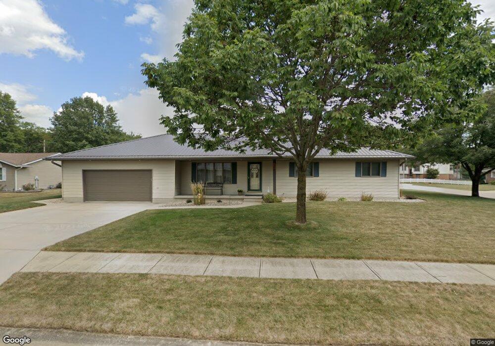 1606 Jack Ct, Effingham, IL 62401 - photo 1