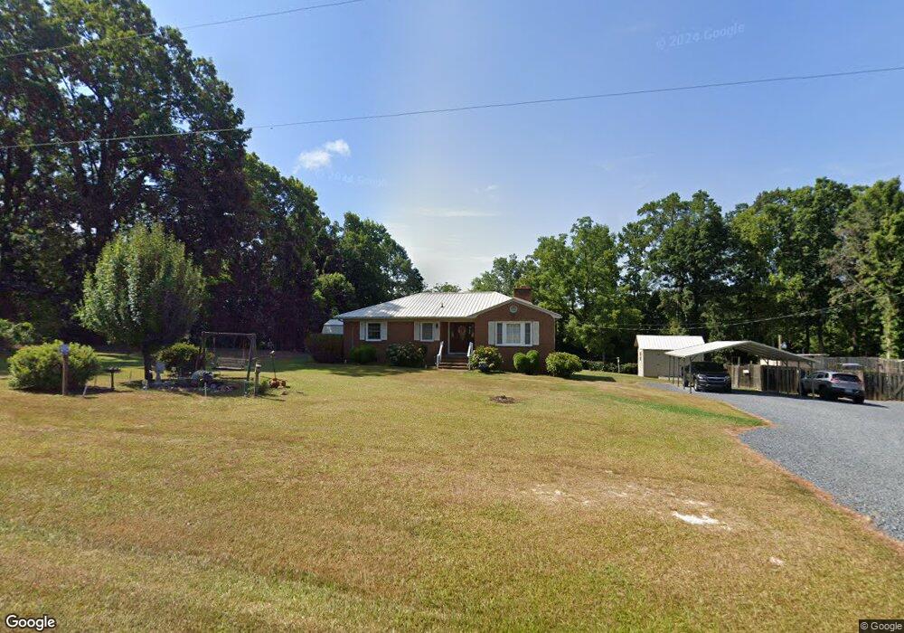 1390 Crestwood Ln, Asheboro, NC 27205 - photo 1