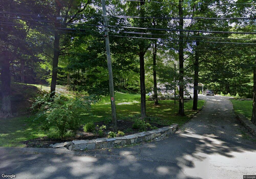 132 Scribner Hill Rd, Wilton, CT 06897 - photo 1