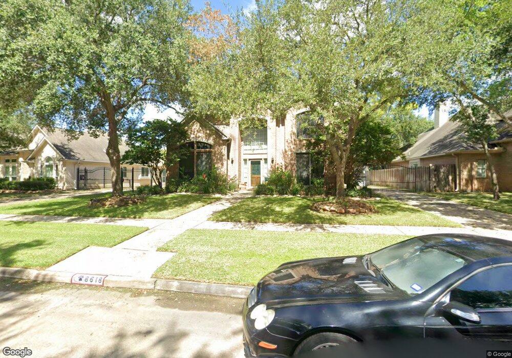 8618 Prelude Ct, Houston, TX 77040 - photo 1